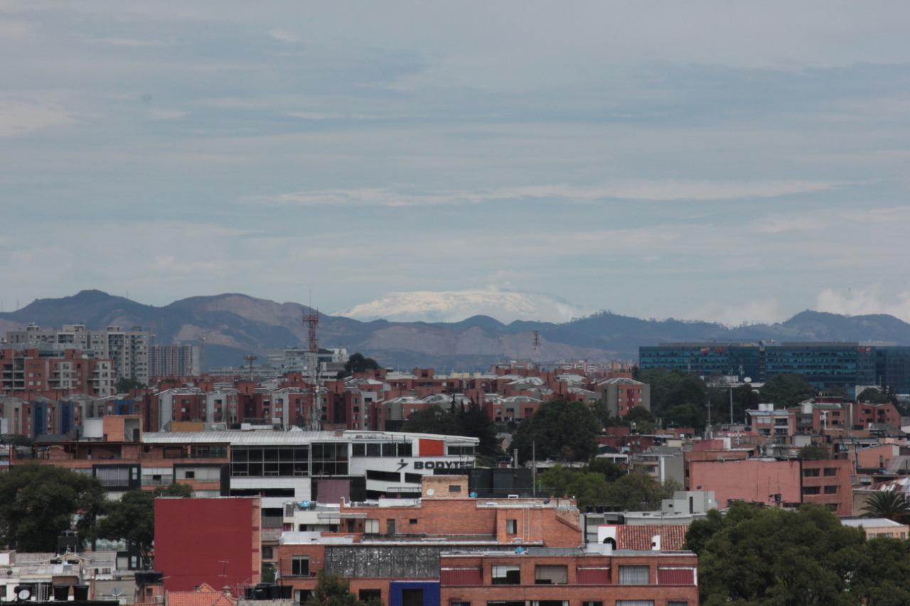 Reporte martes en la tarde, un aire muy limpio en Bogotá